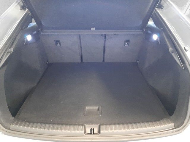 Fahrzeugabbildung Audi Q4 Sportback e-tron S line 35 Navi eleHeck Kamer