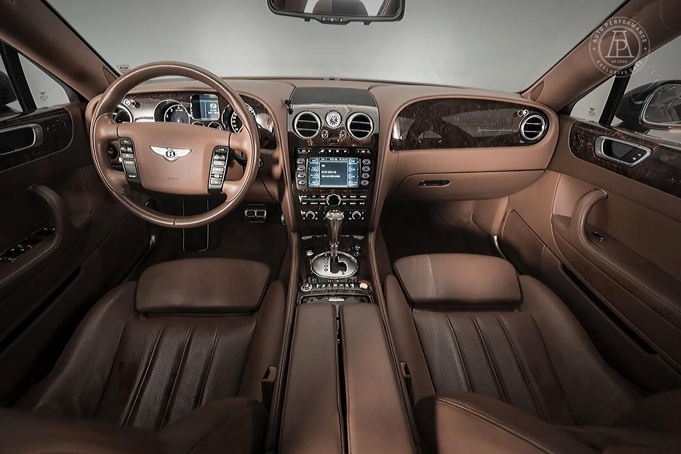 Bentley Continental Flying Spur 6.0 W12 560hp