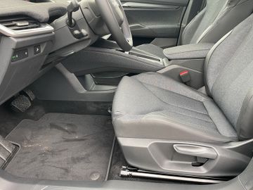 Skoda Elroq 60 *0,25%*2xPDC*4xSHZ*AHK*LED*STHZ*WÄPU*