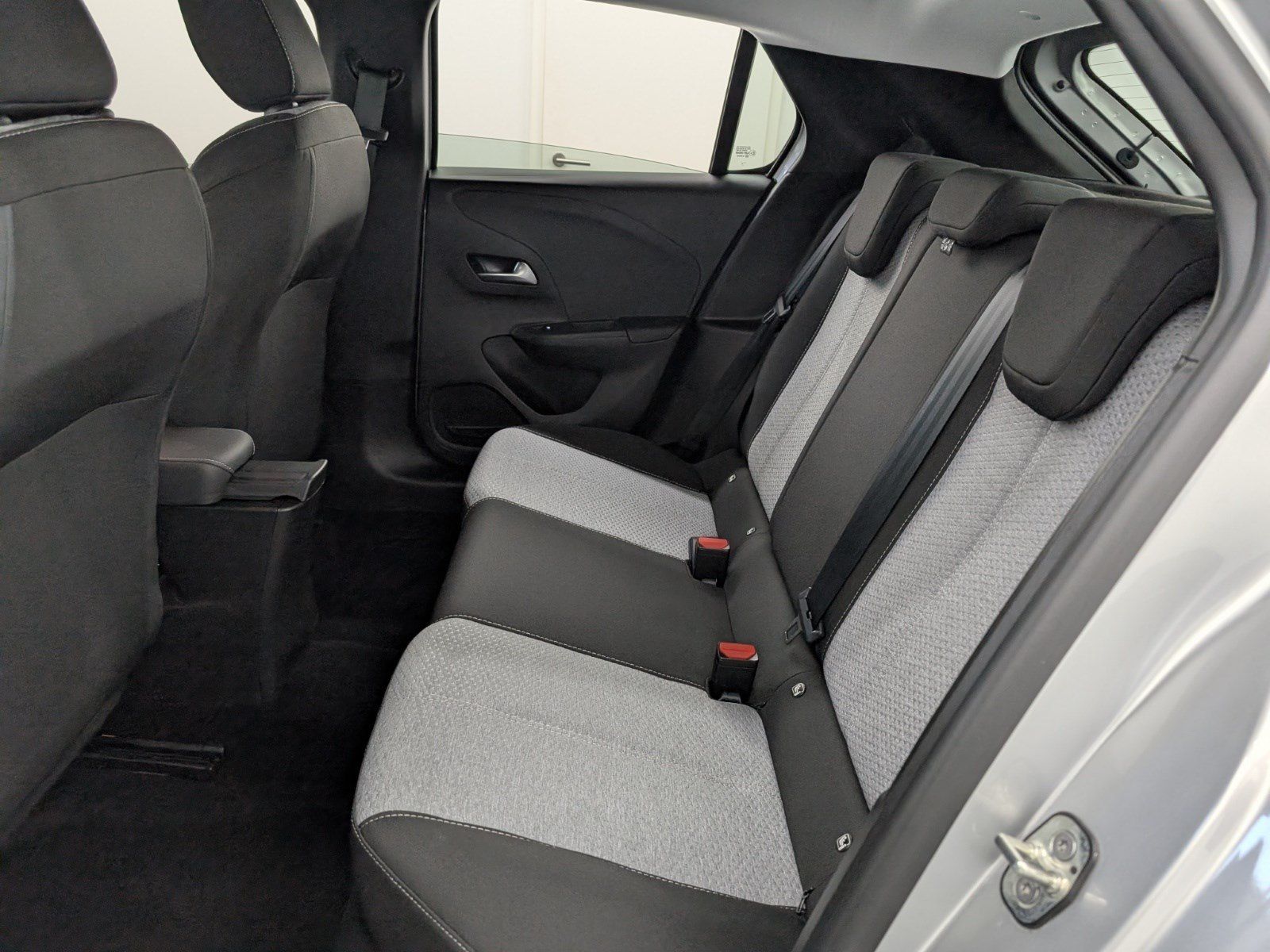 OPEL Corsa  1.2 Turbo GS Automatik Kamera Klima – Bild 9