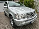 Mercedes-Benz ML 270 CDI Final Edition Final Edition - Mercedes-Benz ML 270 aus 2005