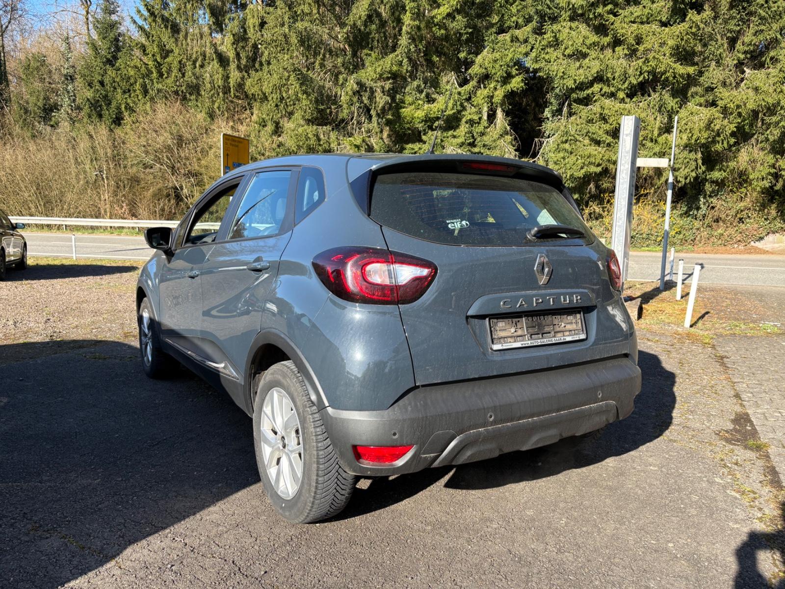 Renault Captur Limited