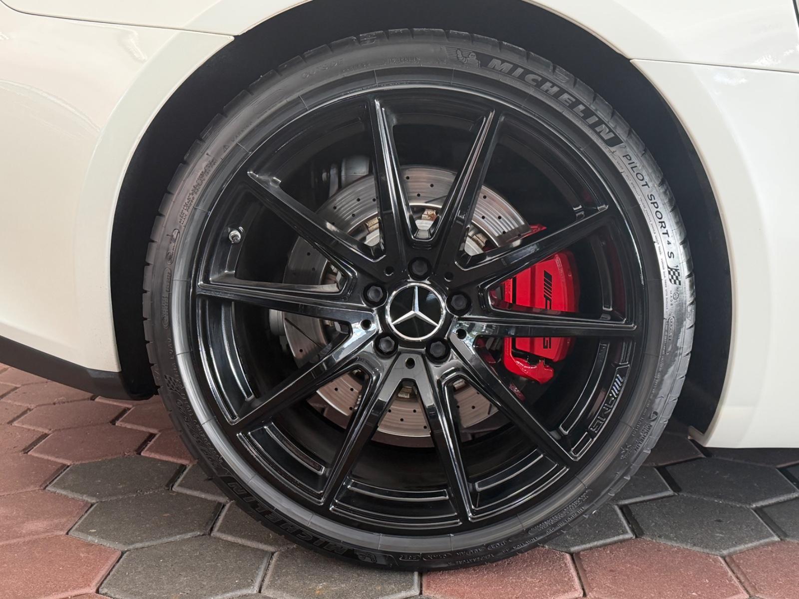 Mercedes-Benz AMG GT S Coupe V8*ACC*PERFORMANCE*BUR*DYNAMIC+