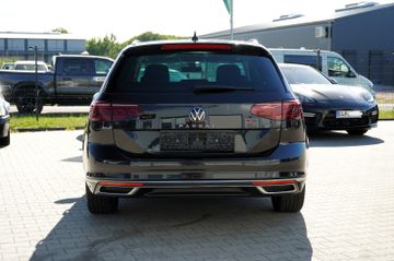 Volkswagen Passat Variant - 8