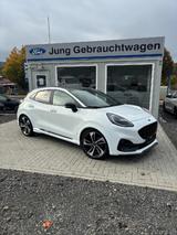 Ford Puma ST-Line - weiße Ford Puma