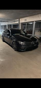 Mercedes-Benz Mercedes w204 350 AMG - Mercedes-Benz G-Klasse: AMG