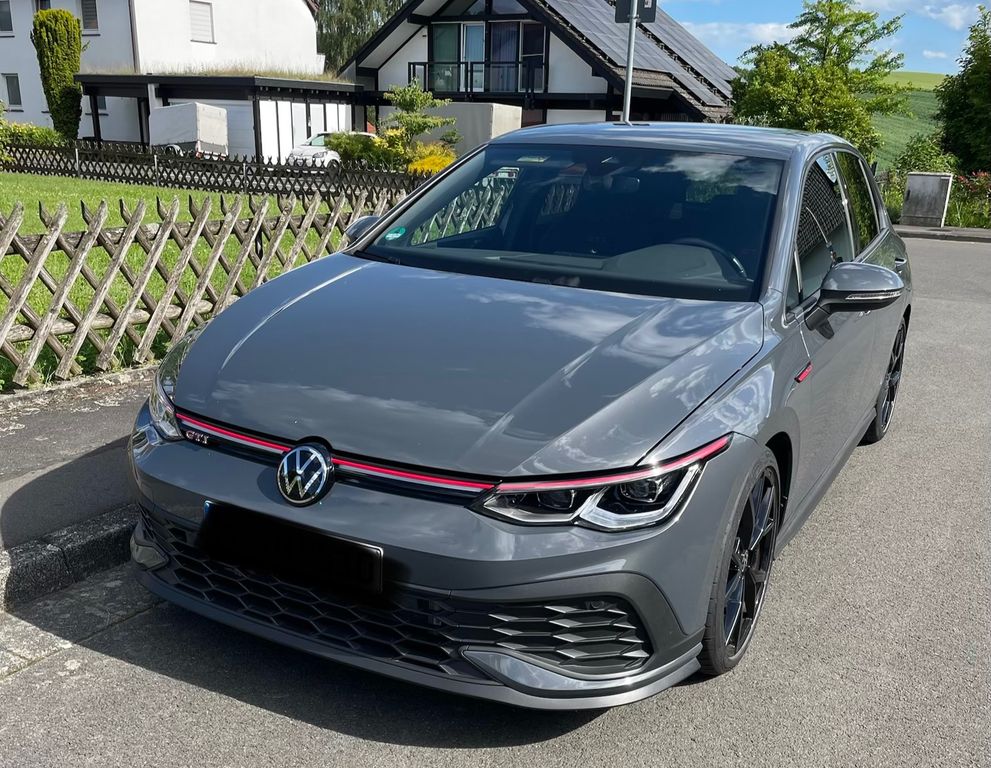 Image of Volkswagen Golf