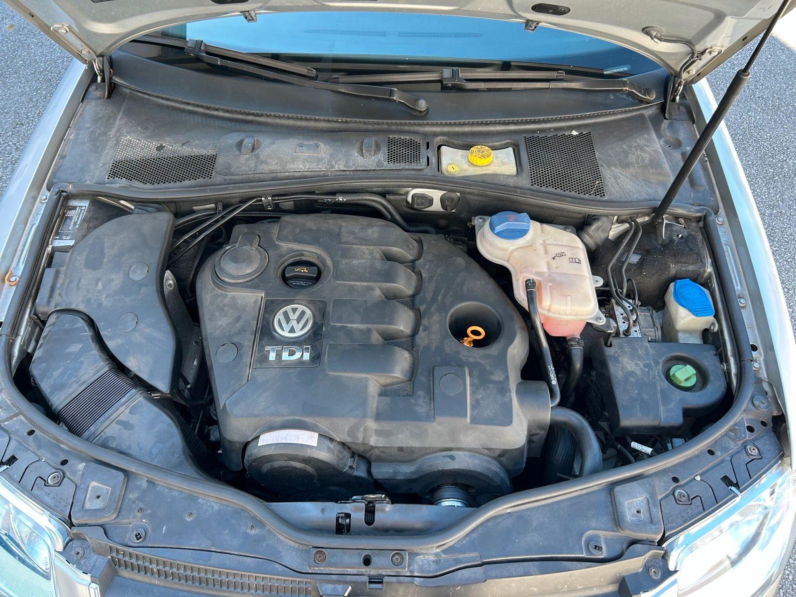 Volkswagen Passat 2004 — photo 5