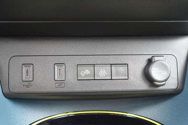 Fahrzeugabbildung Fiat Grande Panda 1.2 74 kW Pop PDC,Virtual,AUT,SpurH