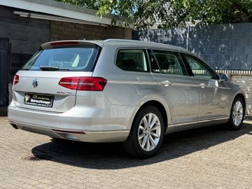 Volkswagen Passat Variant - 4