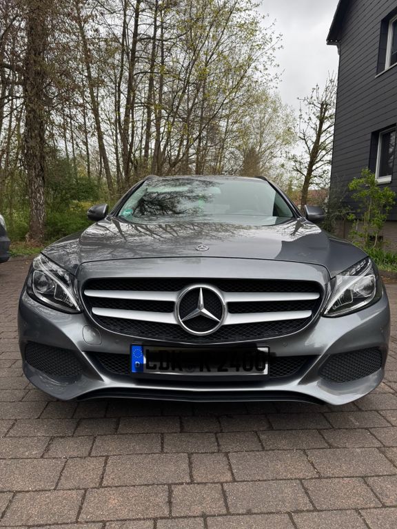 Image of Mercedes-Benz C 200