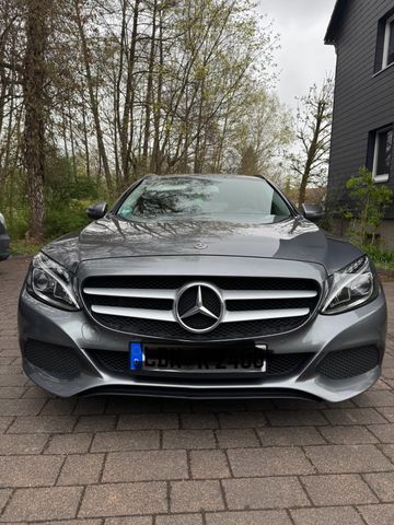 MERCEDES-BENZ C 200 d T Autom. -