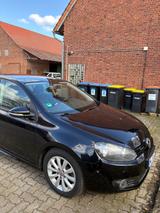 Volkswagen Golf 1.6 TDI BlueMotion Technology Style Sty... - Volkswagen Golf aus 2011: Bluemotion