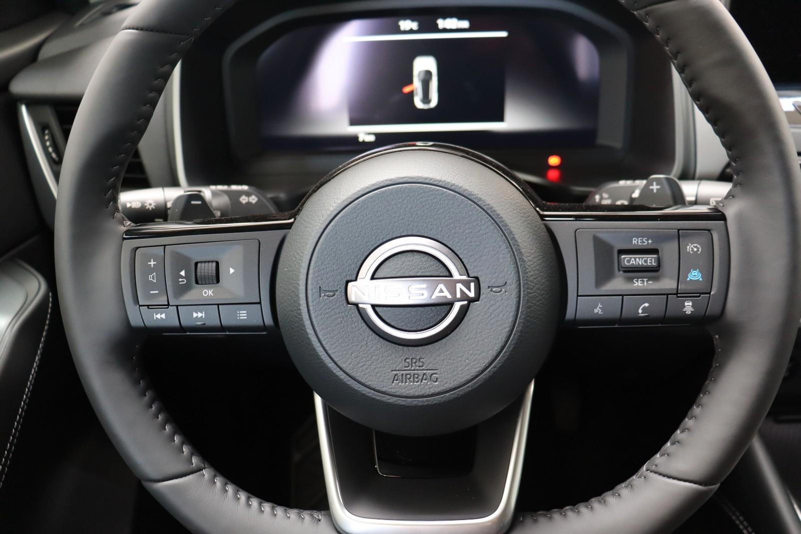 Nissan Qashqai 1.3 AT N-Connecta Navi,LED,TLeder SOFORT