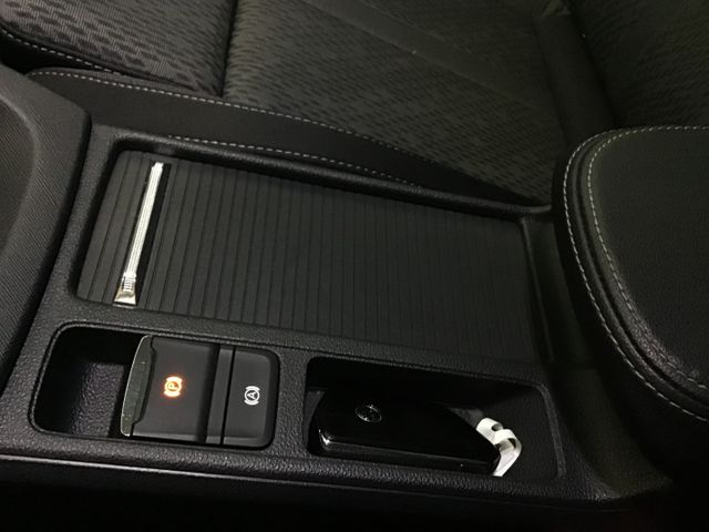 Fahrzeugabbildung Skoda Octavia Ambition 1.0 TSI Navi/Kamera/Tempo/LED