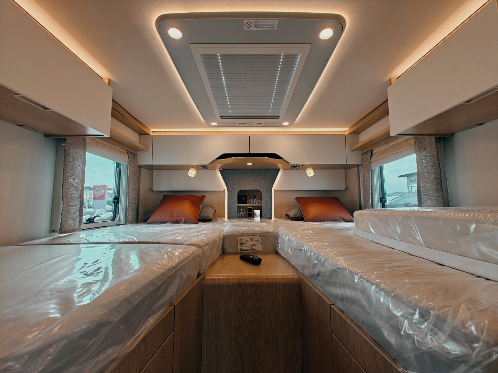 Fahrzeugabbildung HYMER / ERIBA / HYMERCAR B - KLASSE ML T 780 X - SANSIBAR® LTD. PTS MAGNO