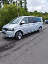 Volkswagen T5 Kombi langer Radstand - Volkswagen T5: Langer Radstand