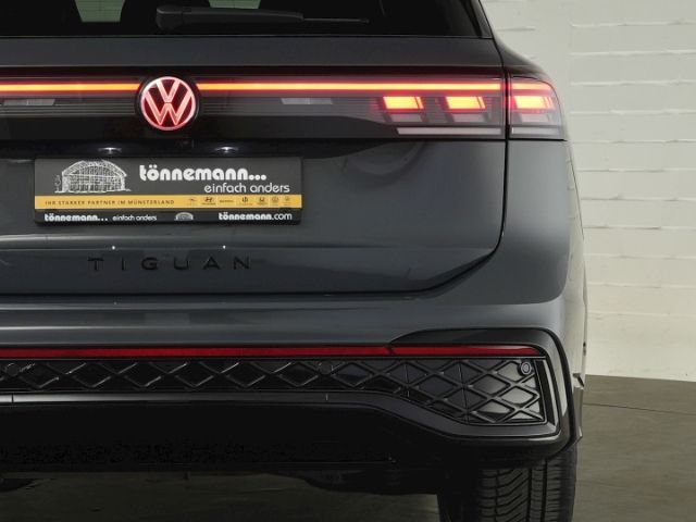 Tiguan R-LINE TDI DSG 4MOTION+AHK+RÜCKFAHRKAMERA