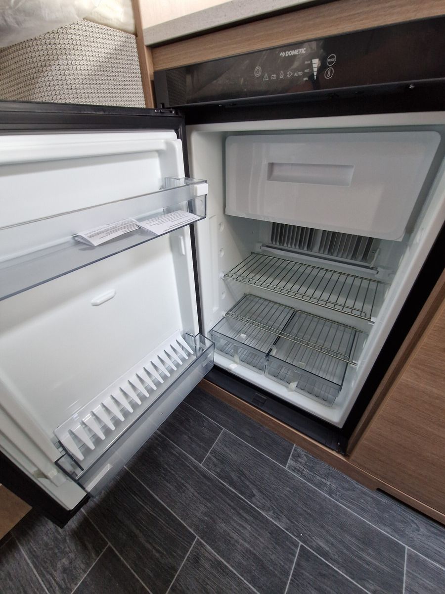 Fahrzeugabbildung Tabbert Senara 460E 2.3 Autark-Paket, Fahrradträger uvm!