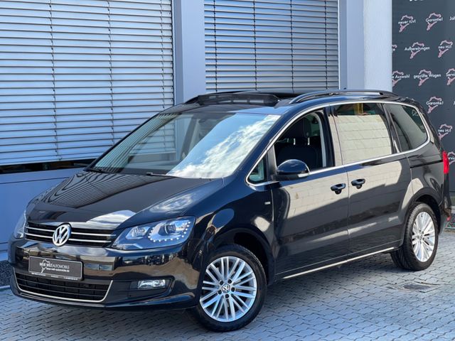 Volkswagen Sharan Cup DSG/Navi/CAM/XenonLED/Pano/7Sitze/