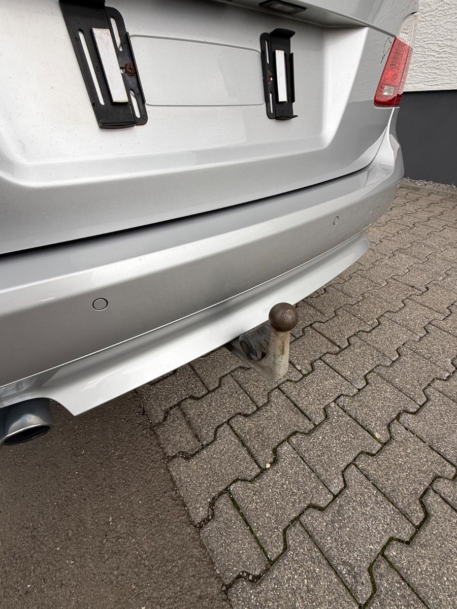 BMW 530d xDrive LCI (E61) Touring Edition Lifestyle