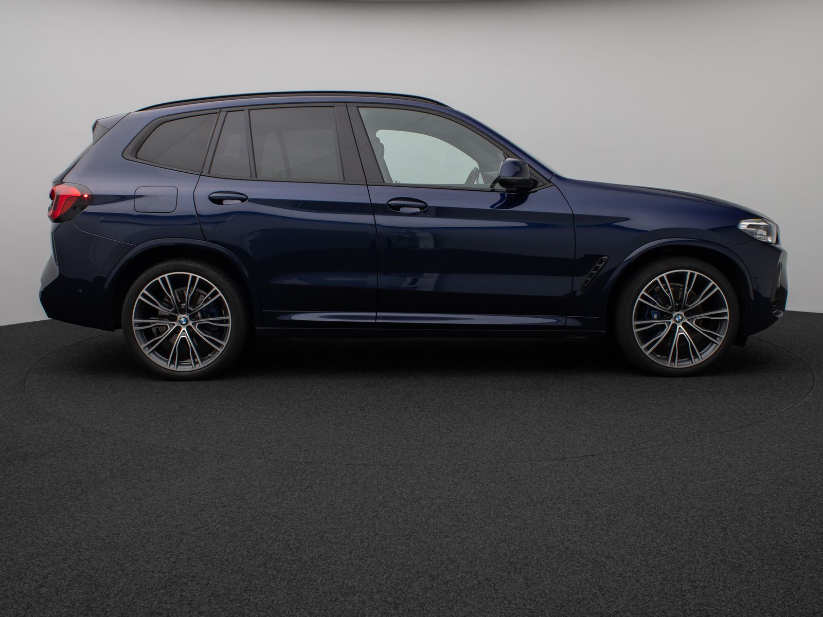Fahrzeugabbildung BMW X3 xD30d M Sport Panorama Kamera DAB H/K 21Zoll