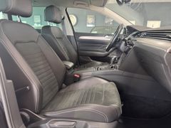 VW Passat Variant Elegance /RFK/ACC/Matrix/AHK
