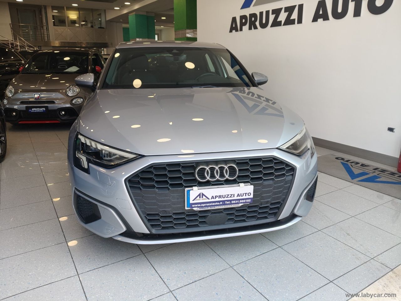 Audi AUDI A3 Sedan 30 TDI S tronic Business imagem 3