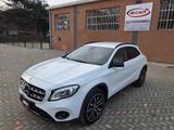 Mercedes-Benz Mercedes-benz GLA 180 Automatic Sport - Mercedes-Benz GLA 180: Limousine
