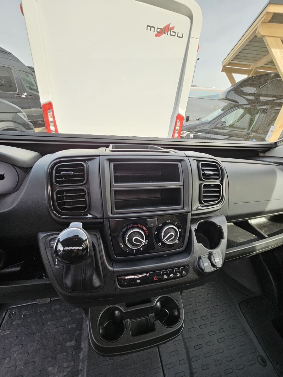 Fahrzeugabbildung Forster Vantasy FV636EB Autom. 140PS