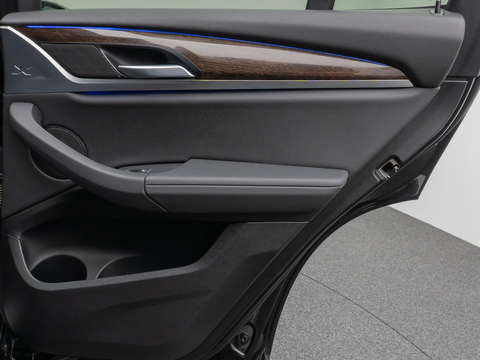 Fahrzeugabbildung BMW X3 xD30i xLine Panoram Kamera HiFi Komfort Sport