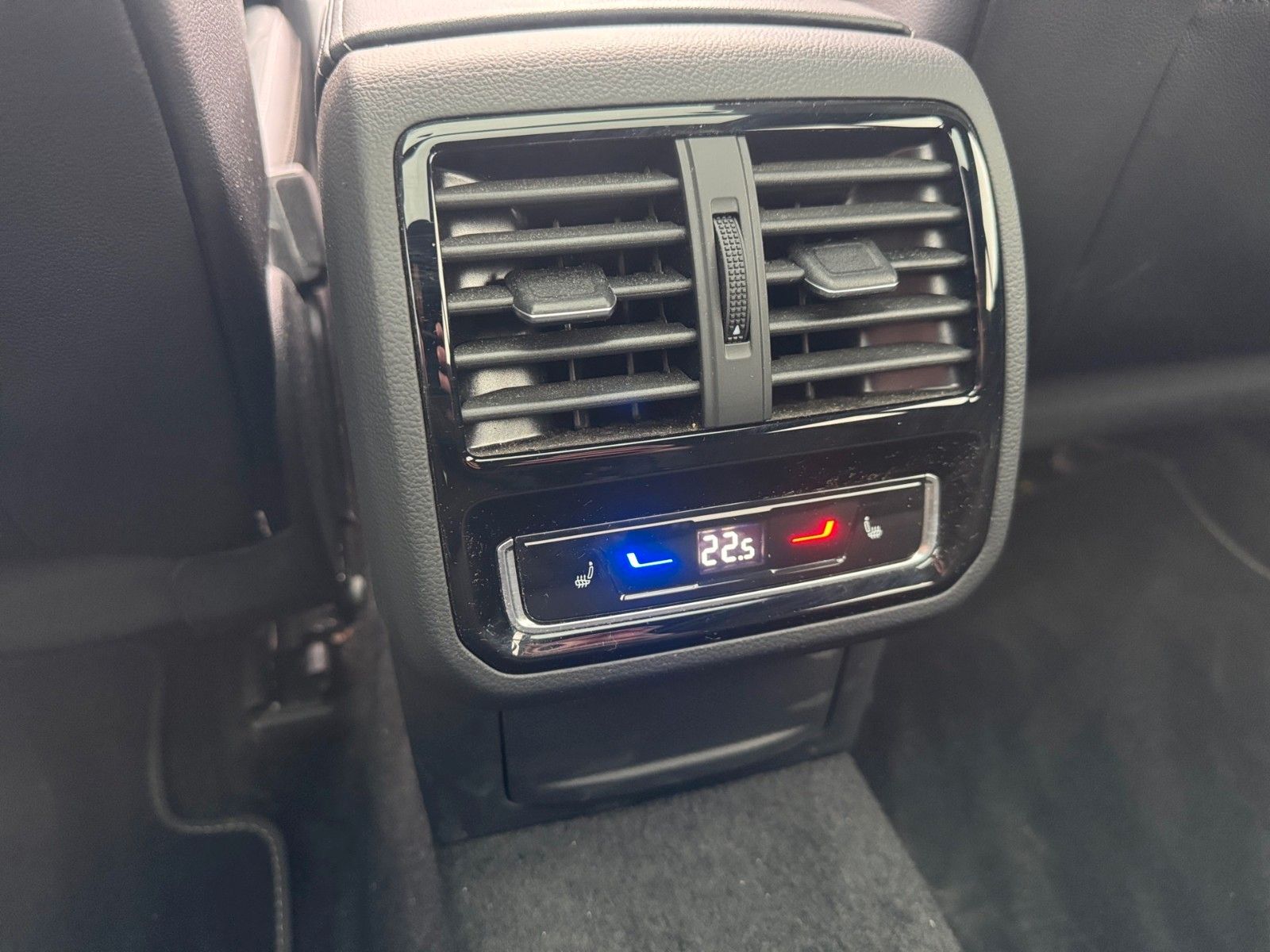 Fahrzeugabbildung Volkswagen Arteon Shooting Brake R-Line 2.0 TDI
