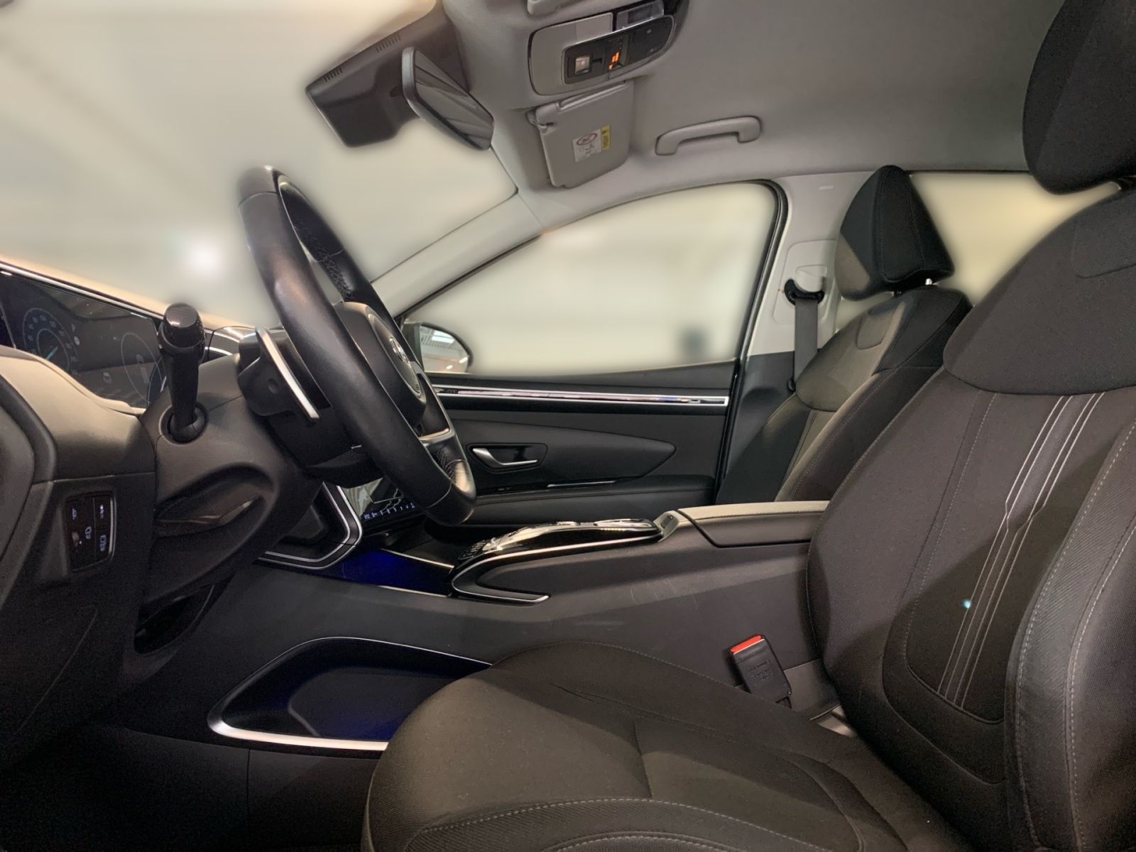 Fahrzeugabbildung Hyundai TUCSON 1.6 T-GDI Trend Hybrid el.HK Assi Krell