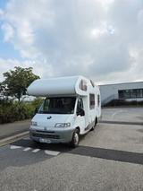 Knaus Sun-Traveller Familienwohnmobil 
