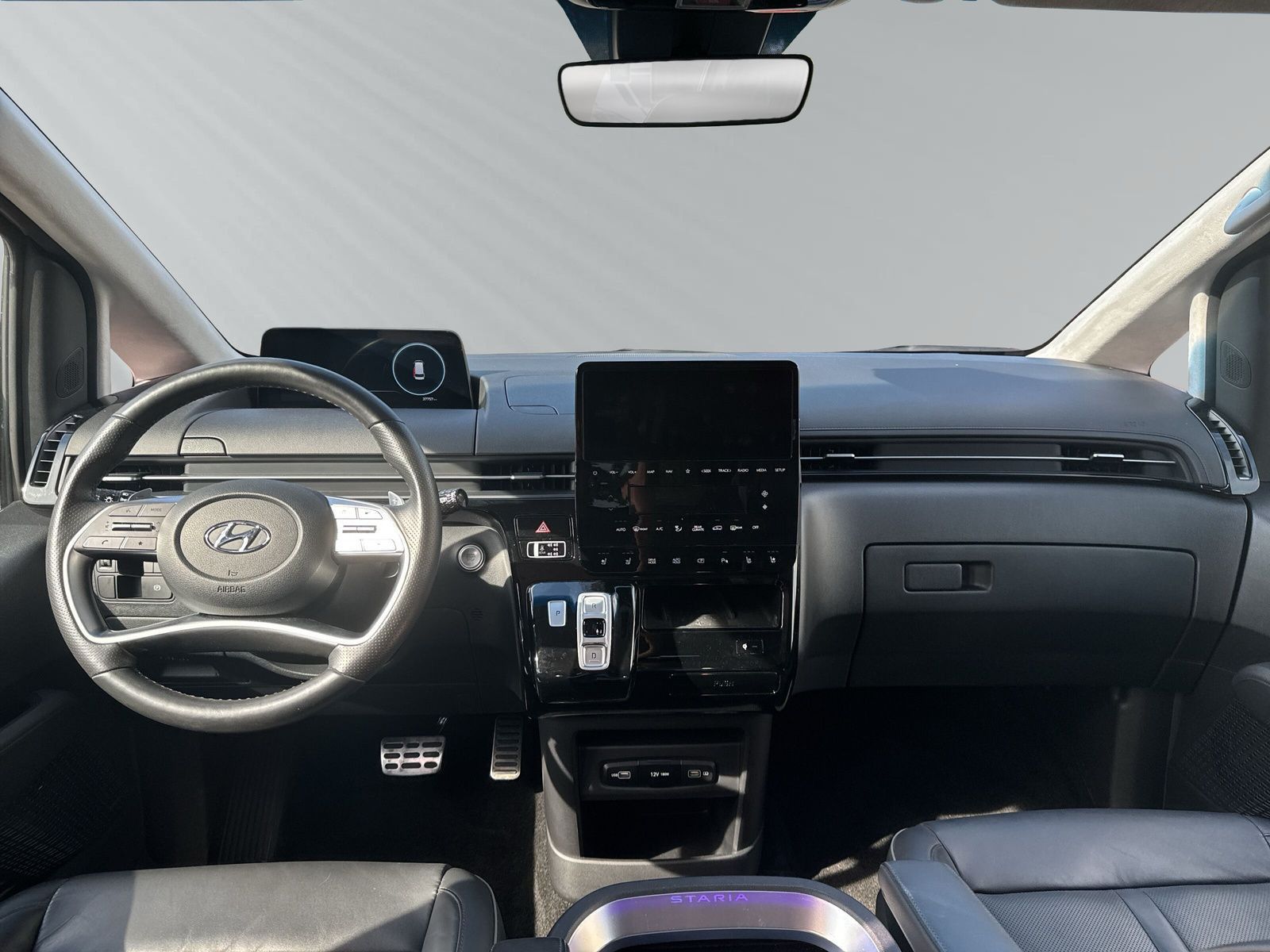 Hyundai Staria – Bild 12