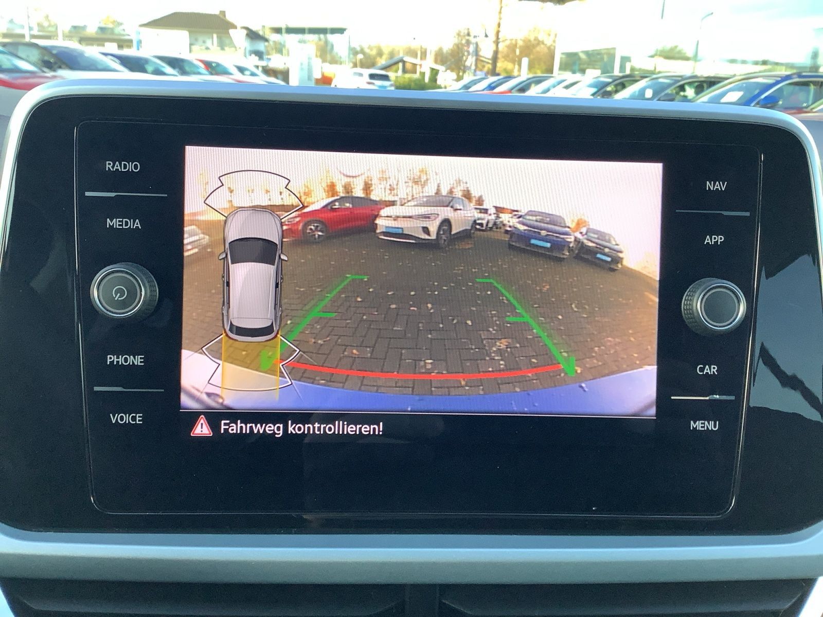 Volkswagen T-Roc - Bild 17