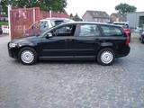 Volvo V50 Kombi 1.6 D Kinetic - Volvo V50 mit Diesel-Antrieb: Kombi, Klimaanlage, 1.6