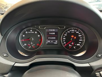 Audi Q3 1.4 TFSI *KEYLESS*XENON*TEMPO*NAVI*PDC*19%*
