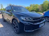Volkswagen Touareg 3.0TDI R-LINE PANO HUD OFFROAD-PAKET 22" - Volkswagen Touareg: 2.0