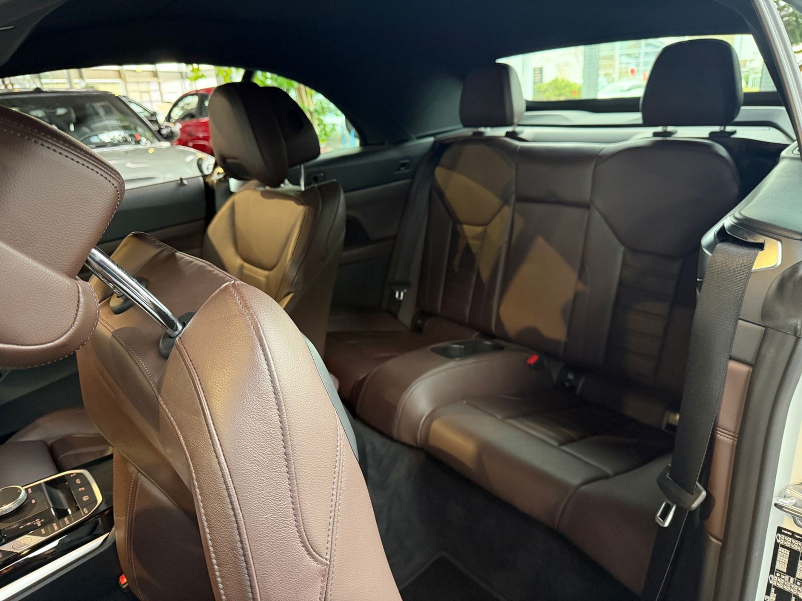 Fahrzeugabbildung BMW 420i Cabrio Shadow Line AHK LEDER LED NAV 18"