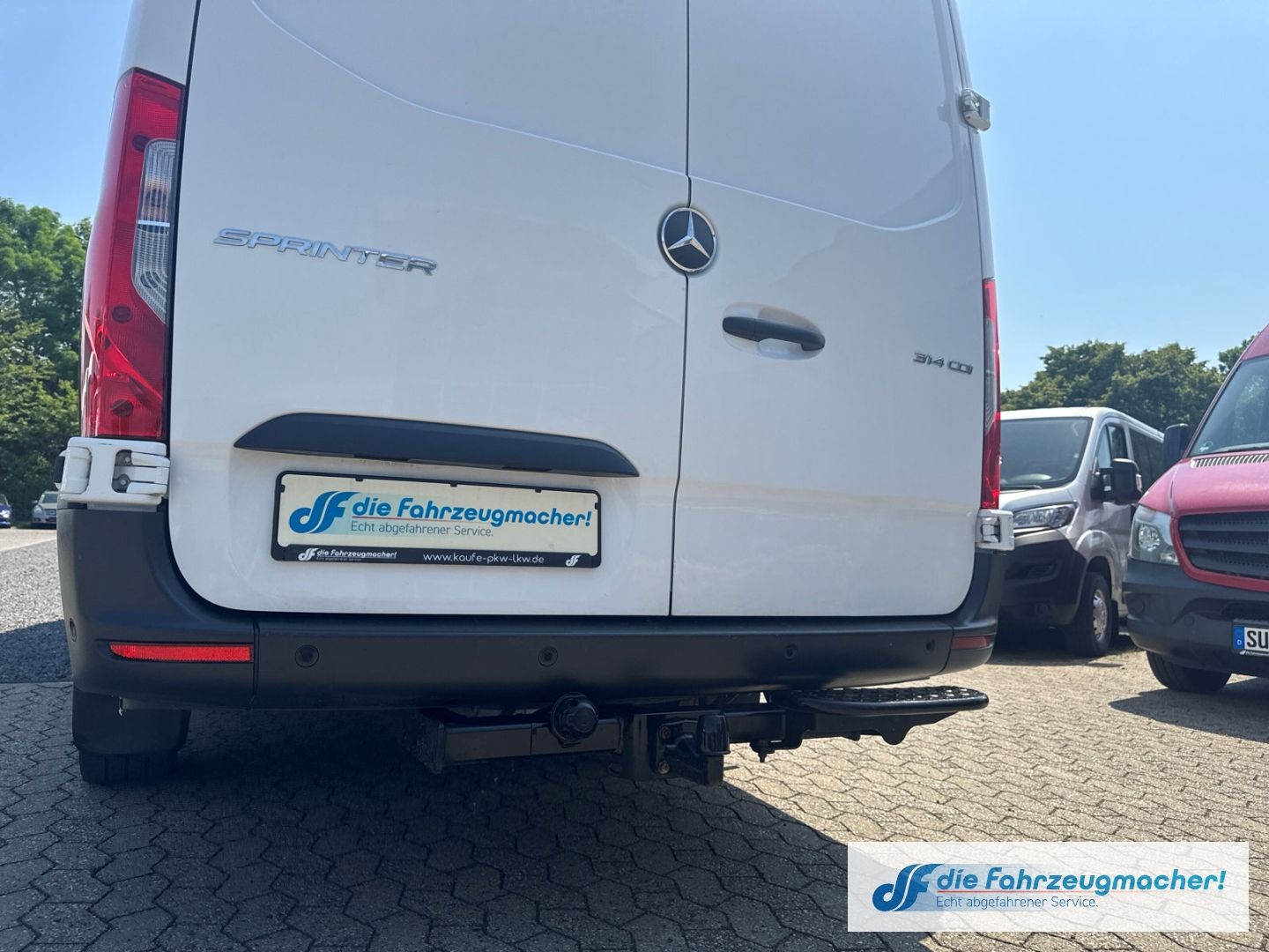Fahrzeugabbildung Mercedes-Benz Sprinter MAXI MIXTO 314CDI Kamera AHK Navi Apple