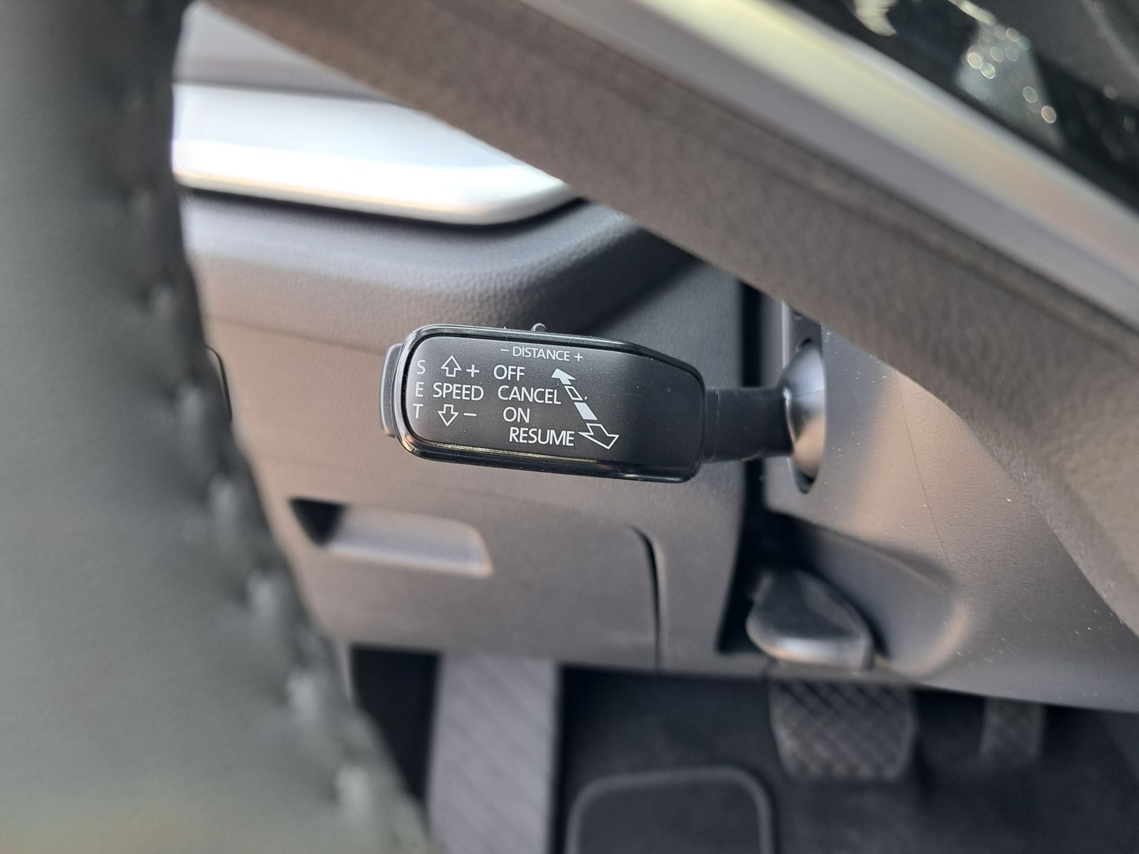 Fahrzeugabbildung SKODA Octavia 2.0 TDI Selection LED KAMERA SITZHEIZUNG