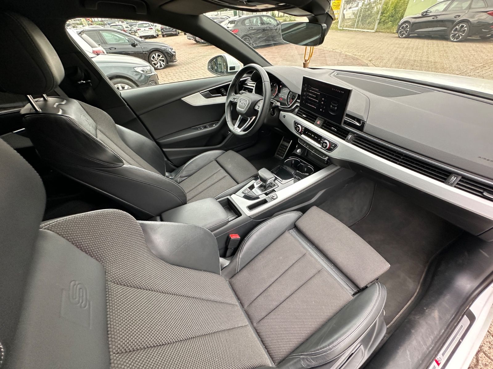 Audi A4 Avant 35 TDI S-LINE *R-CAM*AHK*HUD foto 17