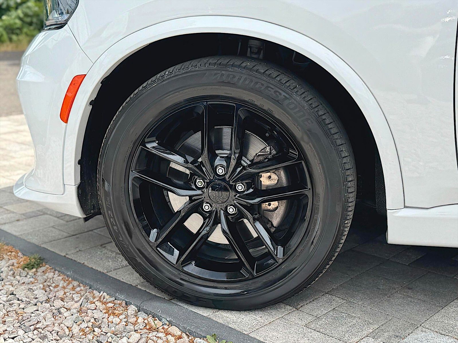 Fahrzeugabbildung Dodge Durango 5.7 V8 SRT 4x4 Night Modell 22 LED - 19%