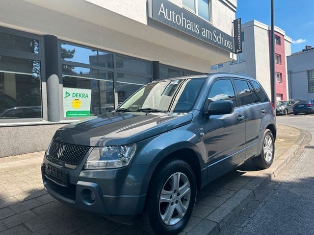 Suzuki Grand Vitara 1.9 4X4 Allrad Klima NAVI