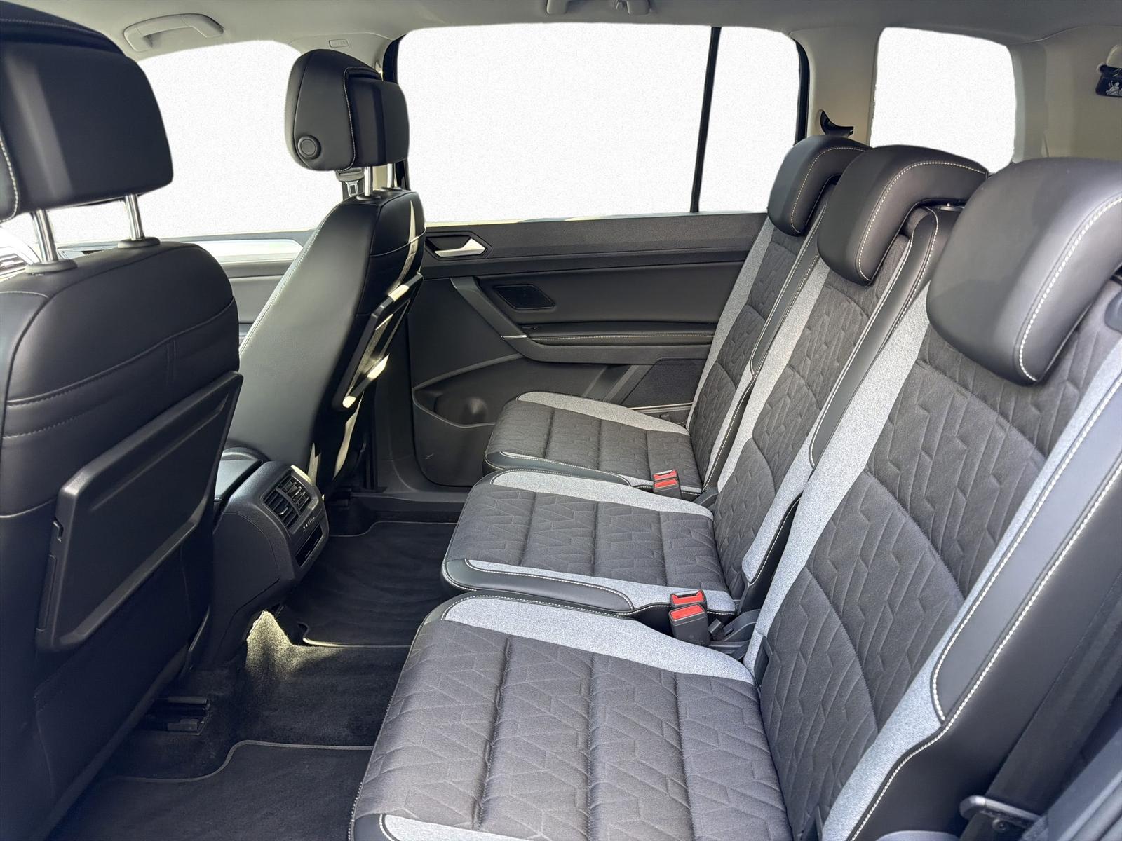 Volkswagen Touran Comfortline 1.5 TSI 7-DSG AHK 7SITZER KAM, миниатюра 7
