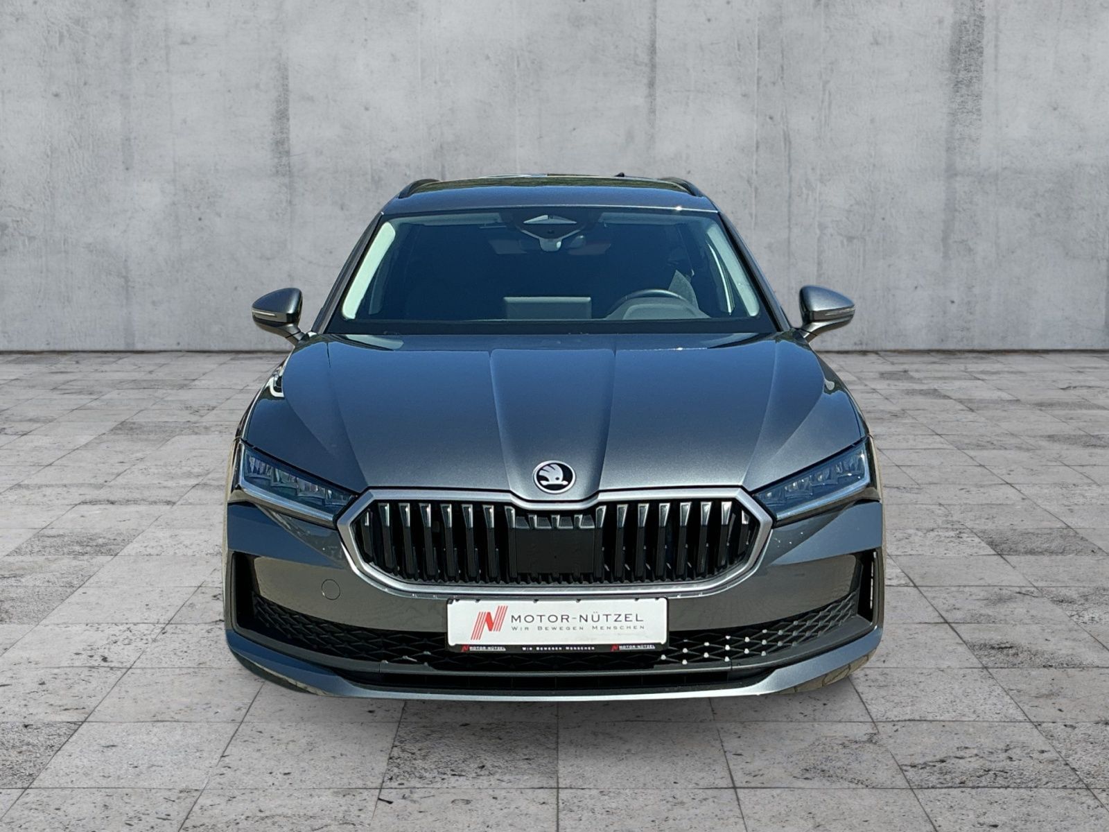 Skoda Superb - Bild 2