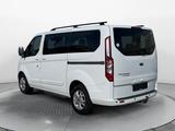 Ford Tourneo Custom Titanium 2.2 TDCi 300 L1 - Ford Tourneo Custom mit Diesel-Antrieb