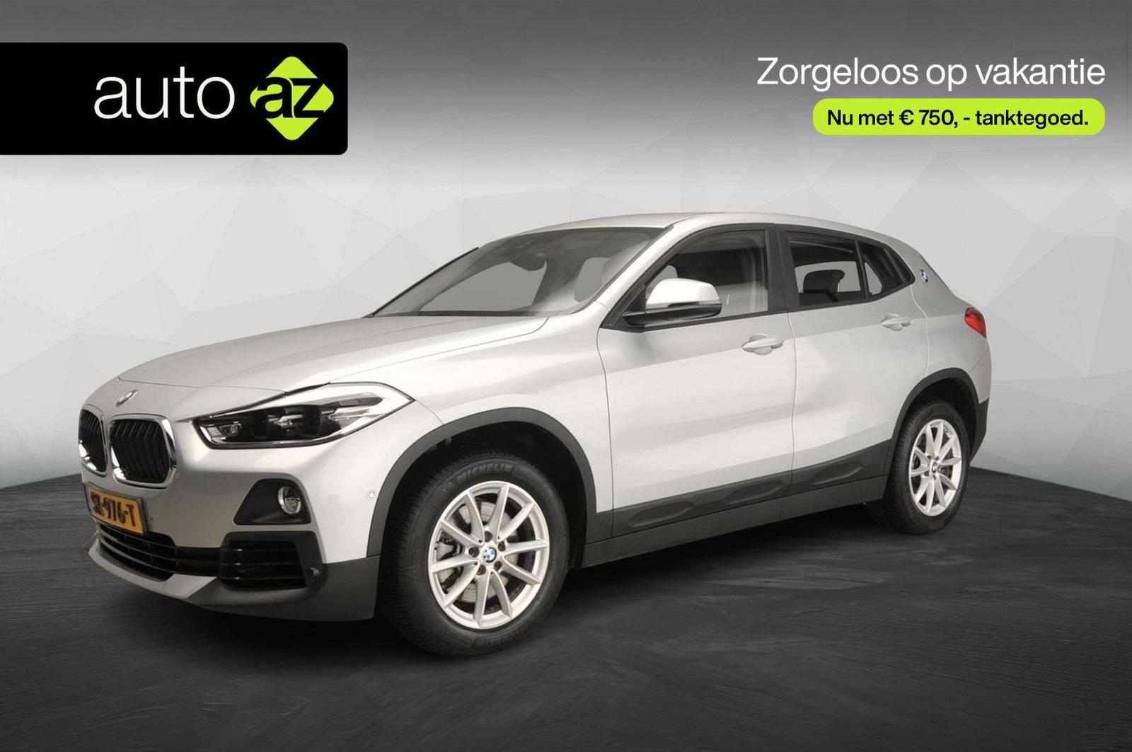 BMW X2 sDrive20i automatik / Leder / LED / Park assi