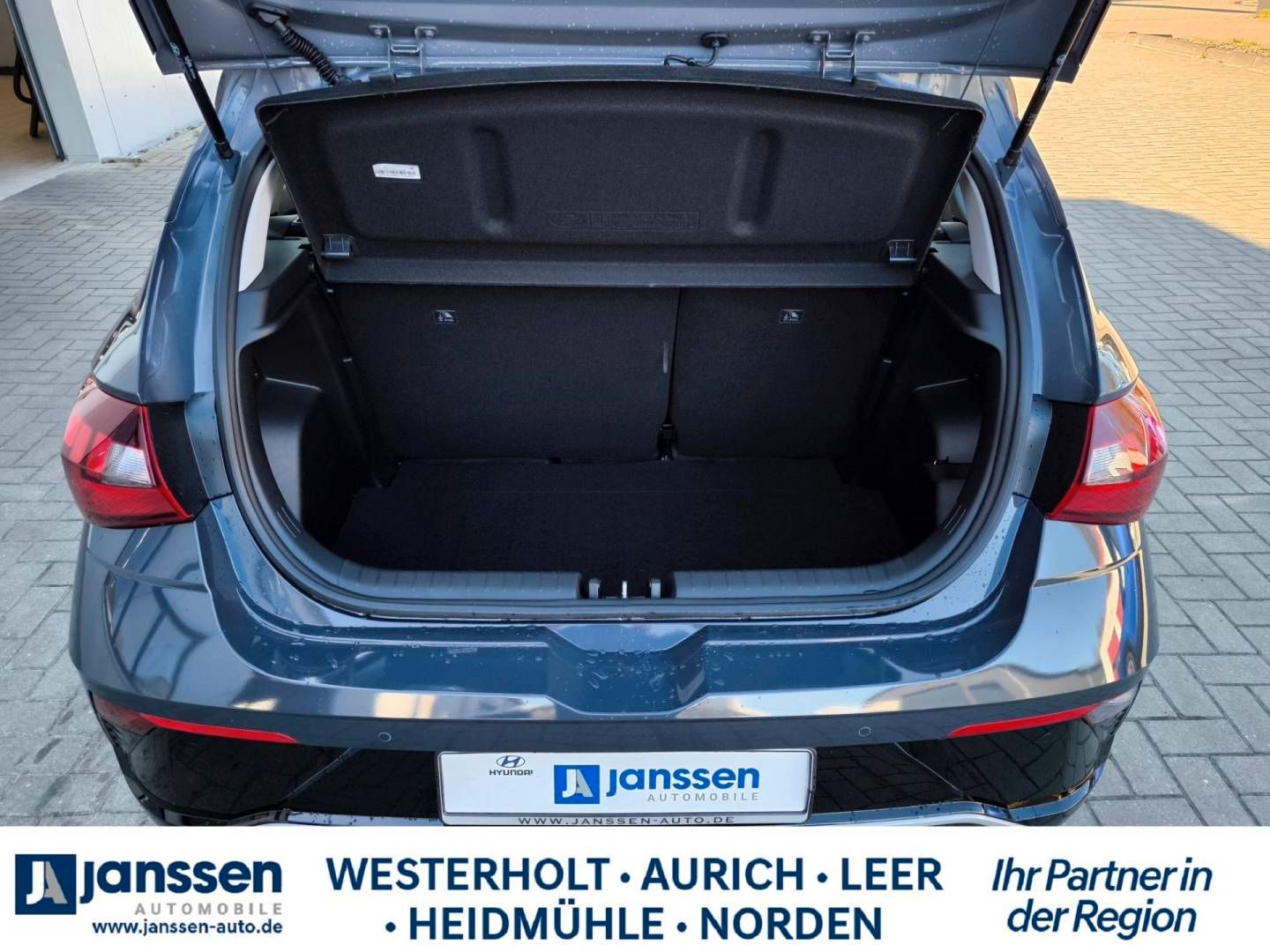 Fahrzeugabbildung Hyundai i20 Select, Funktionspaket